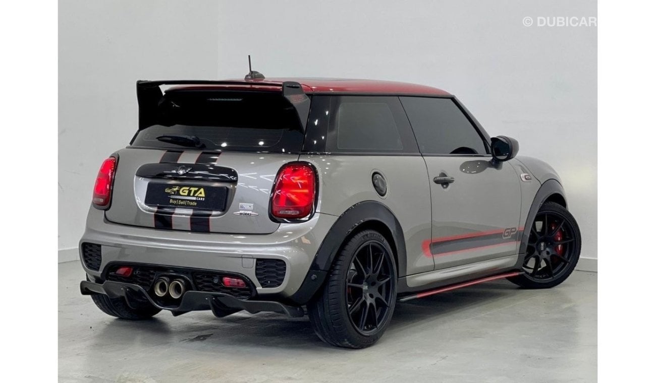 Mini John Cooper Works 2020 Mini Cooper JCW, Mini Warranty 2023, Mini Service Contract 2023, Low Kms, GCC