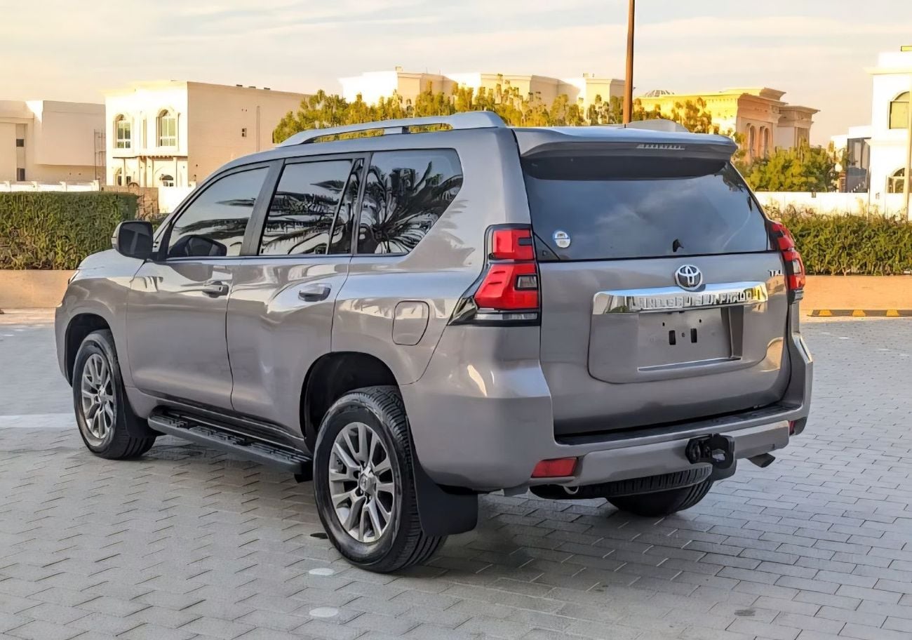 تويوتا برادو TXL LHD 4.0L V6 1GR petrol engine Automatic Gear 4WD 7 Seats 5 Doors