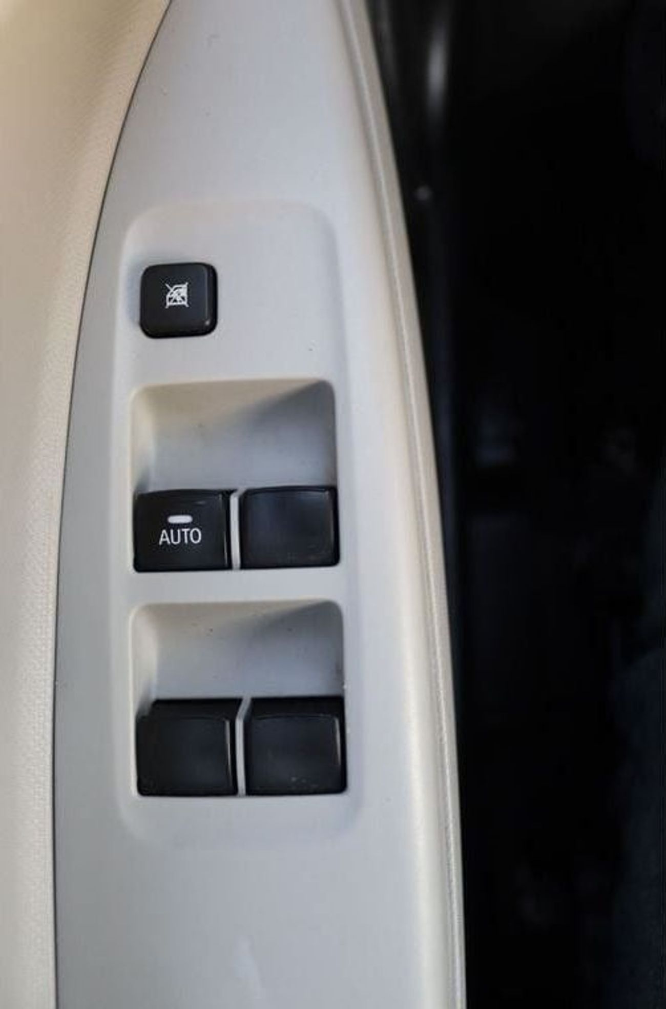 Mitsubishi Attrage GLX Premium 1.2L