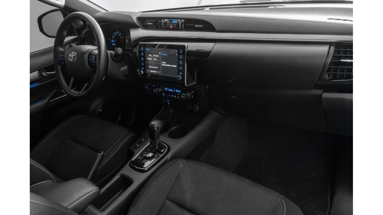 Toyota Hilux 2023 Toyota Hilux Adventure / Toyota Warranty