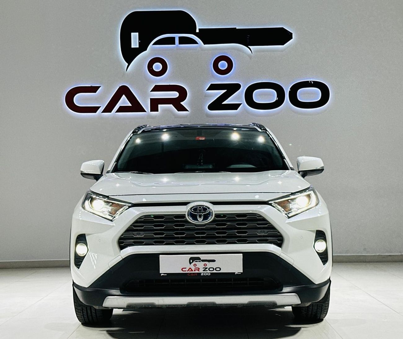 تويوتا راف ٤ 2.5L VXR Hybrid