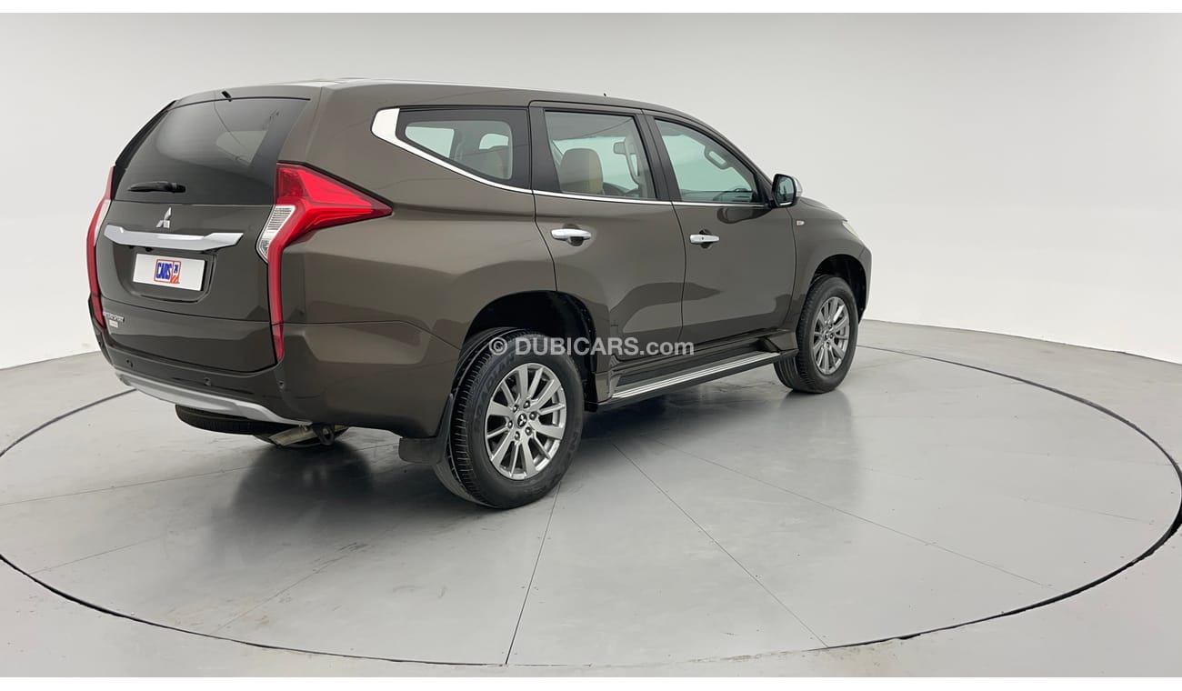 ميتسوبيشي مونتيرو GLS MID 3 | بدون دفعة مقدمة | اختبار قيادة مجاني للمنزل