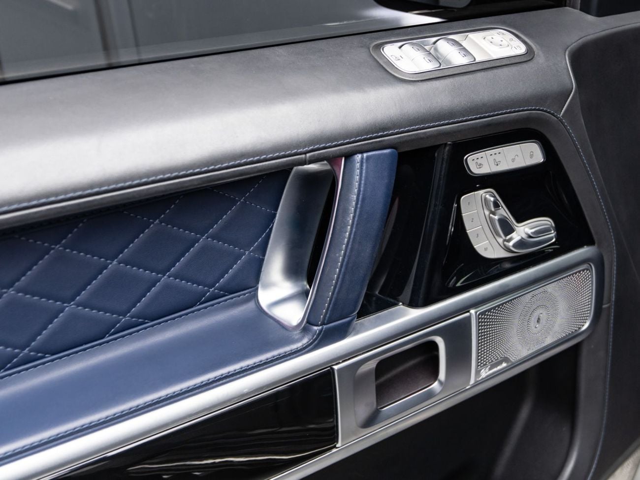مرسيدس بنز G 63 AMG STD BUY NOW, PAY 2027 | THE BLACKLINE STANDARD | 2027 Mercedes Warranty, GCC