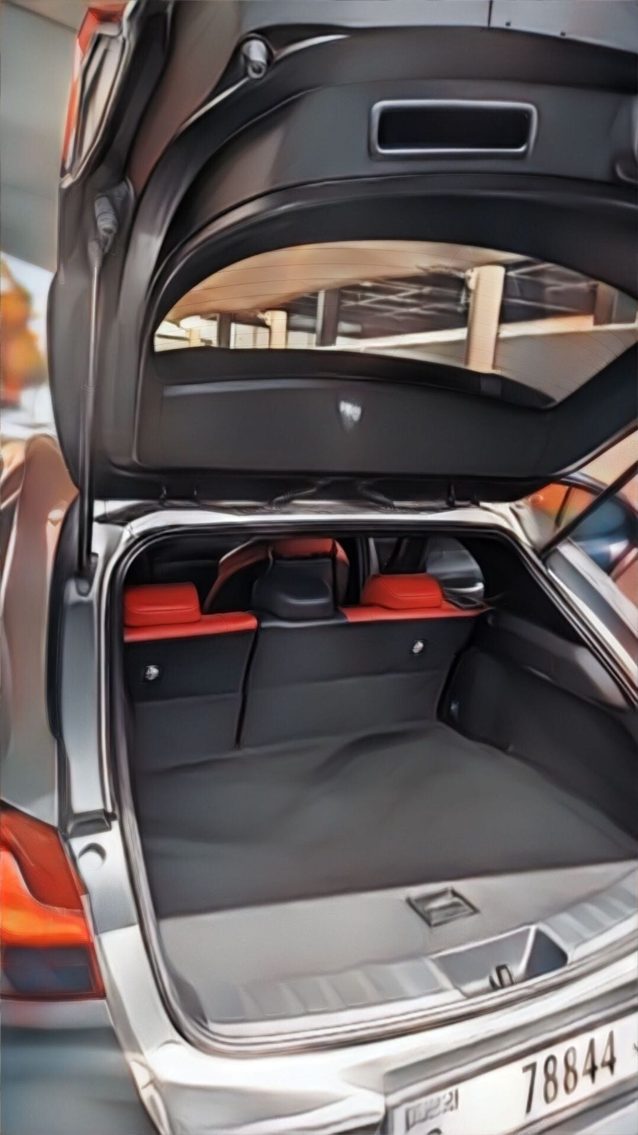 لكزس UX 200 F SPORT