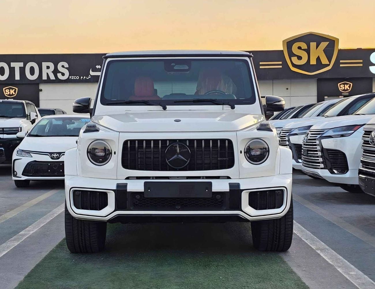 Mercedes Benz G63 AMG MERCEDES BENZ G63 AMG BITURBO / 4.0L V8 PETROL/360* CAMERA/SUNROOF WIHT LEATHER SEATS (CODE # G63BT)