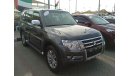 Mitsubishi Pajero 2015 GREY GCC NO PAIN NO ACCIDENT PERFECT