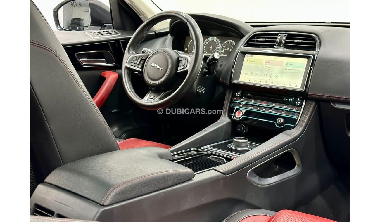 جاكوار F بيس R-سبورت 2018 Jaguar F-Pace R Sport, Warranty, Full Service History, GCC
