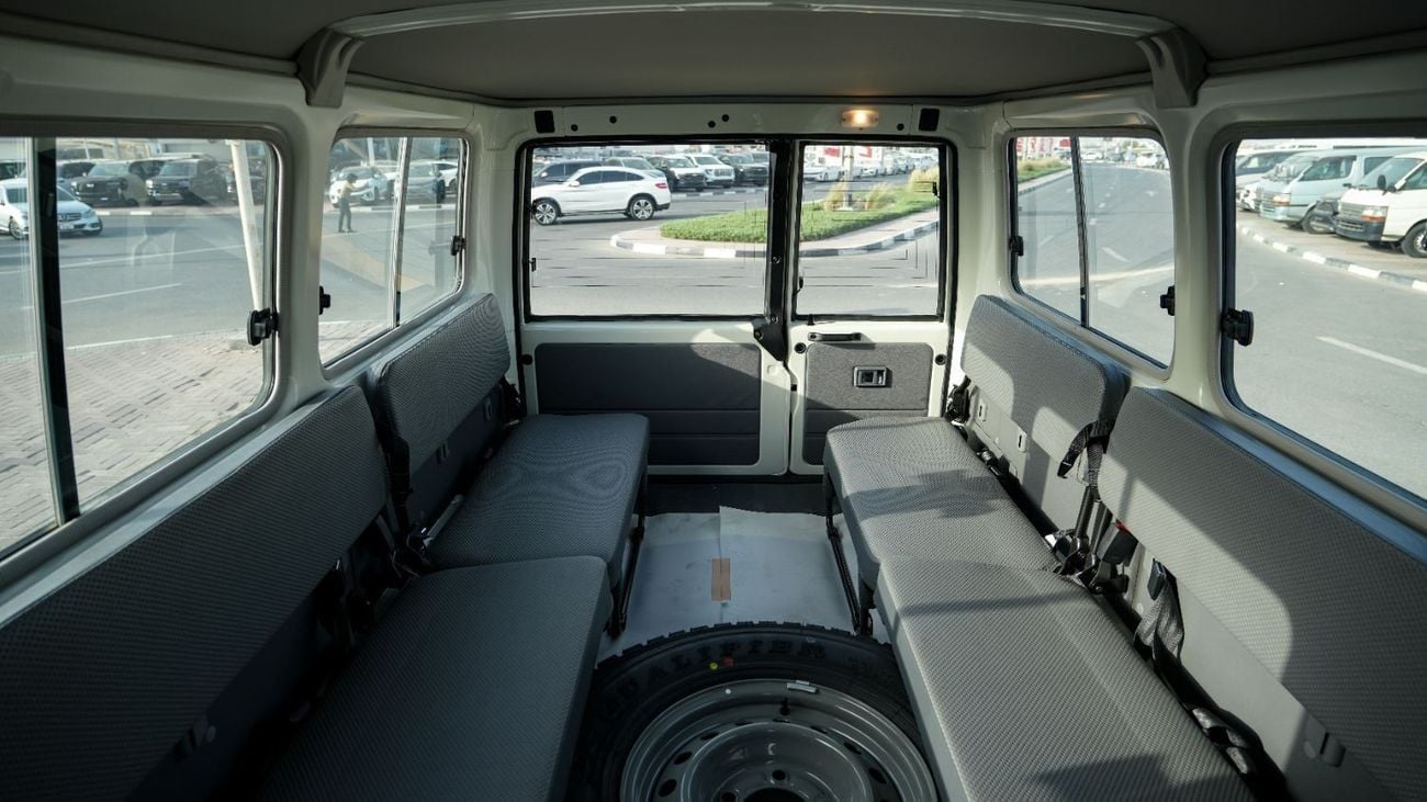 Toyota Land Cruiser 70 Land Cruiser Hard Top V6 4.2L 2025 MY EXPORT