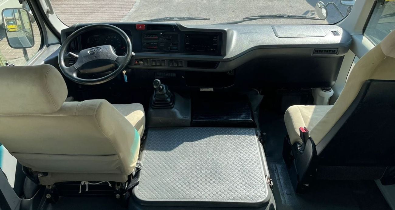 تويوتا كوستر