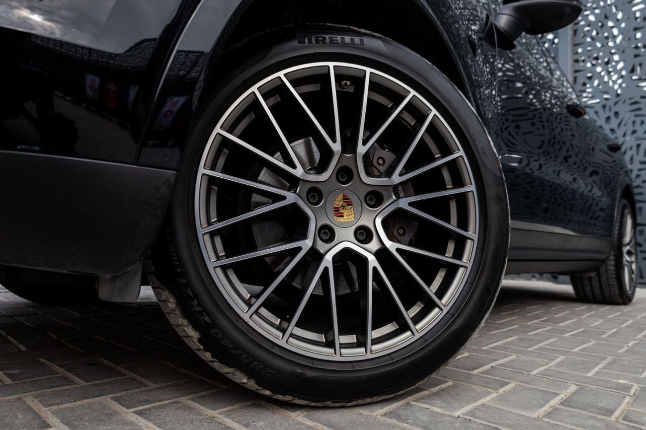 Porsche Cayenne Platinum Edition