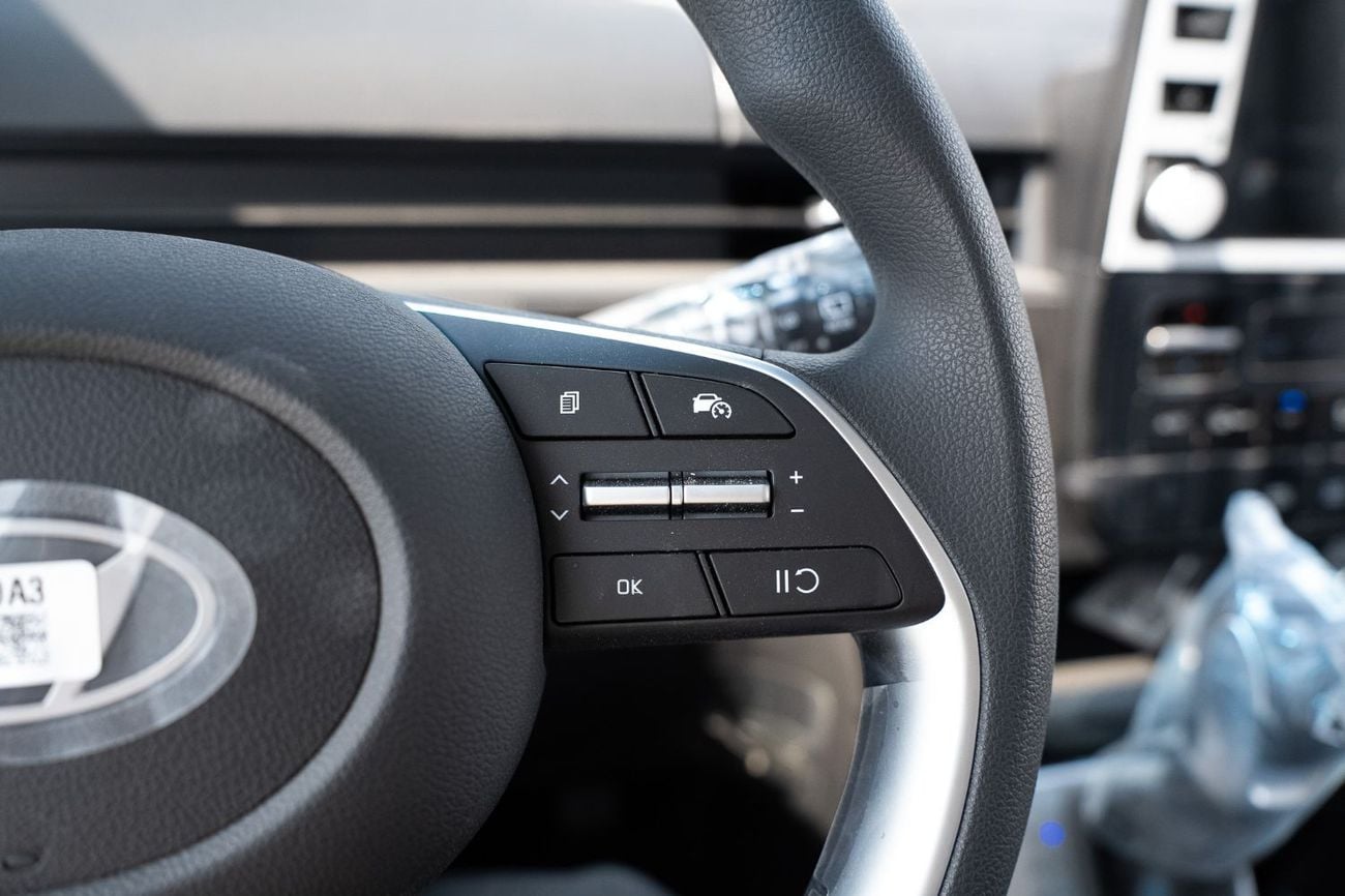 هيونداي ستاريا PRESTIGE 2.2 DIESEL | 11 SEATER | 8AT | GCC SPECIFICATIONS | FULL OPTIONS