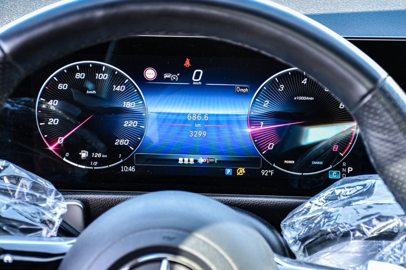 مرسيدس بنز GLB 250 4MATIC