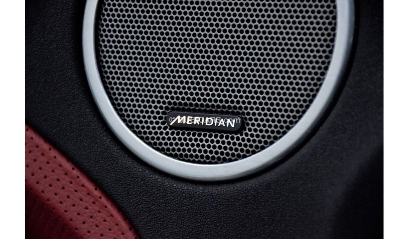 Land Rover Range Rover Evoque EXCELLENT DEAL for our Land Rover Range Rover EVOQUE ( 2015 Model ) in White Color GCC Specs