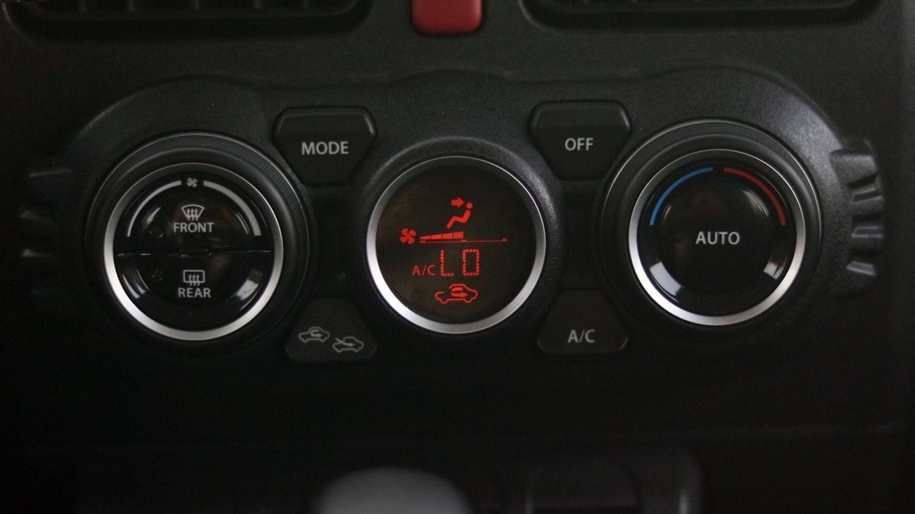 Suzuki Jimny 1.5L GLX (A/T)