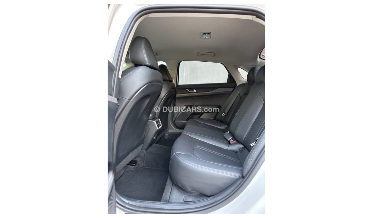 Kia Optima Kia k5 2.0 / 2021 / Korean / GCC specifications 100% accident free