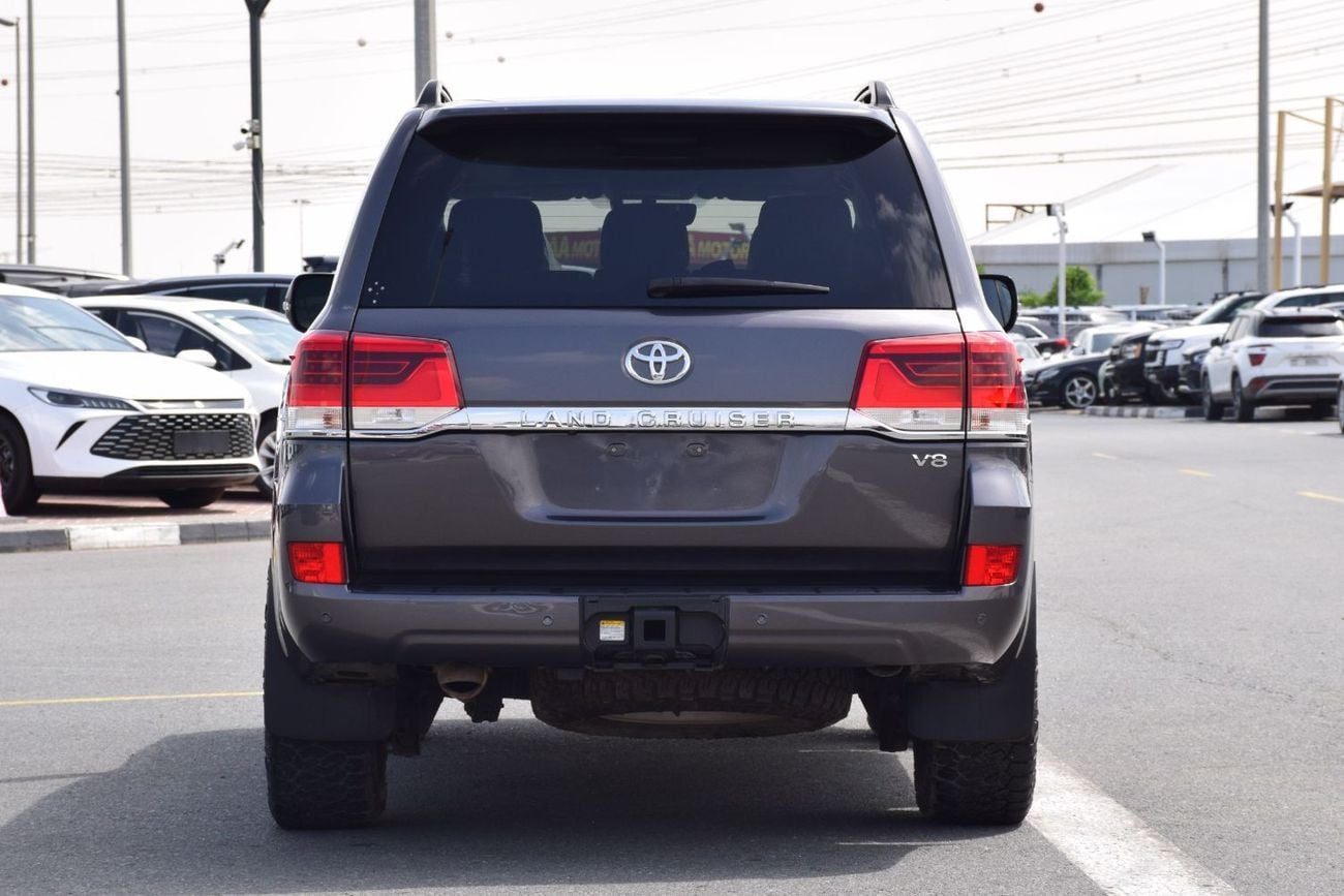 Toyota Land Cruiser VXR VX FULL OPTION DIESEL 4.5L RHD (Export Only)