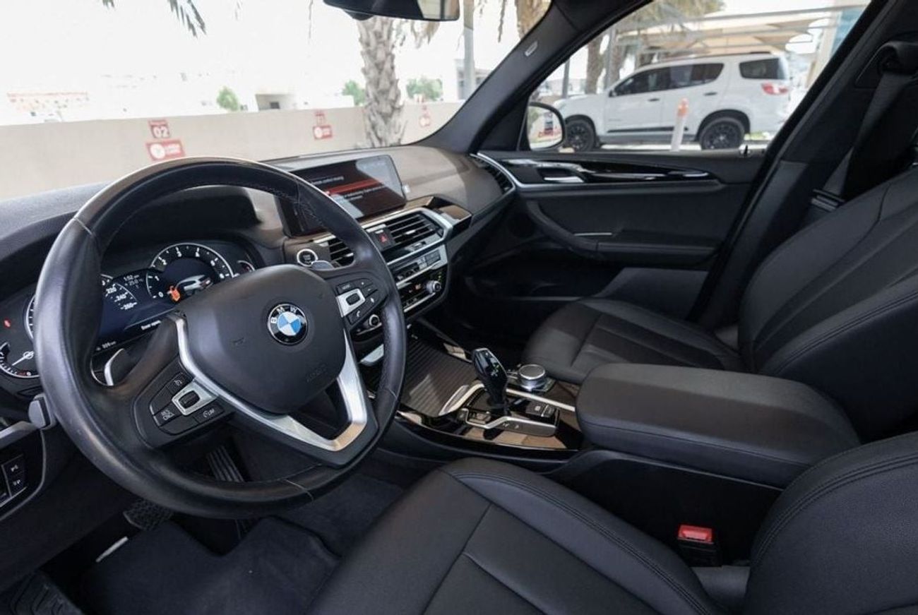 BMW X3 xDrive 30i 2.0L BMW X3 xDrive30i 2019 GCC under Warranty with Flexible Down-Payment.
