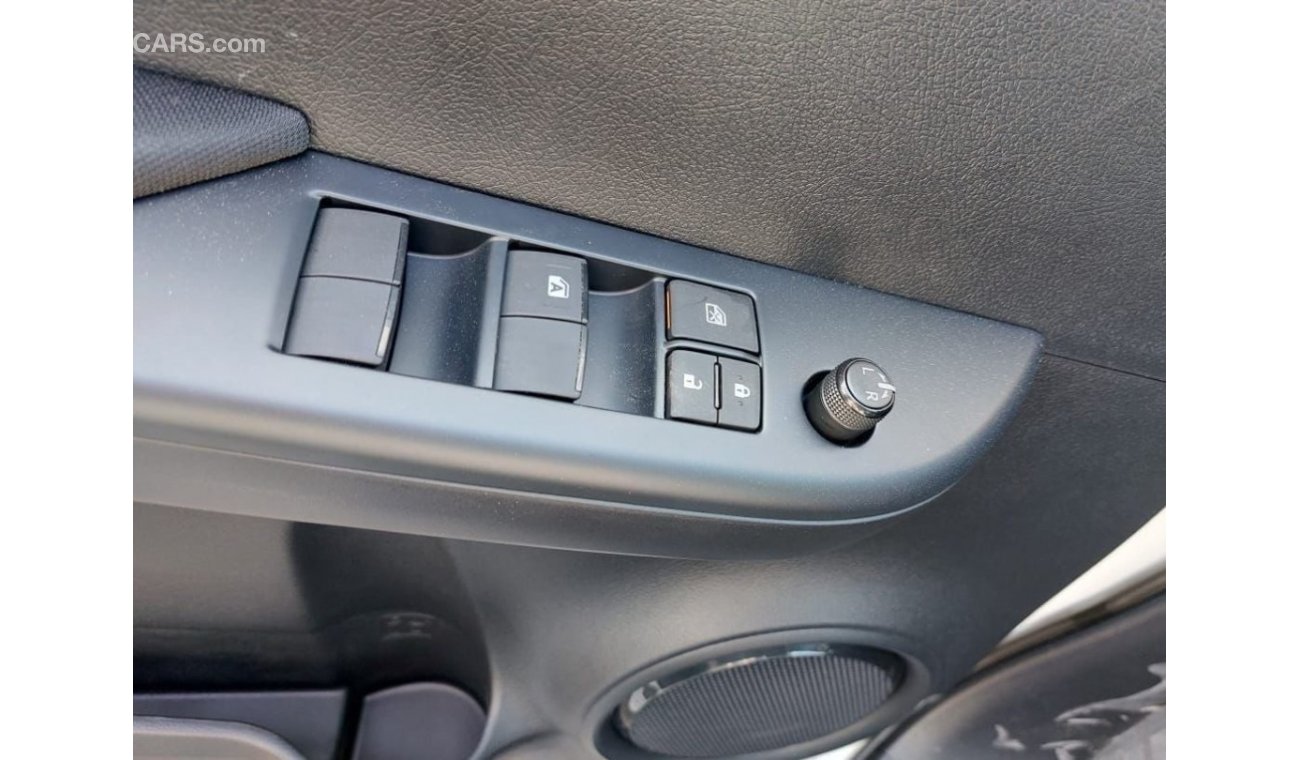 تويوتا هيلوكس GLX تويوتا هايلكس 2019 بترول فل اتوماتيك خليجي فوريل