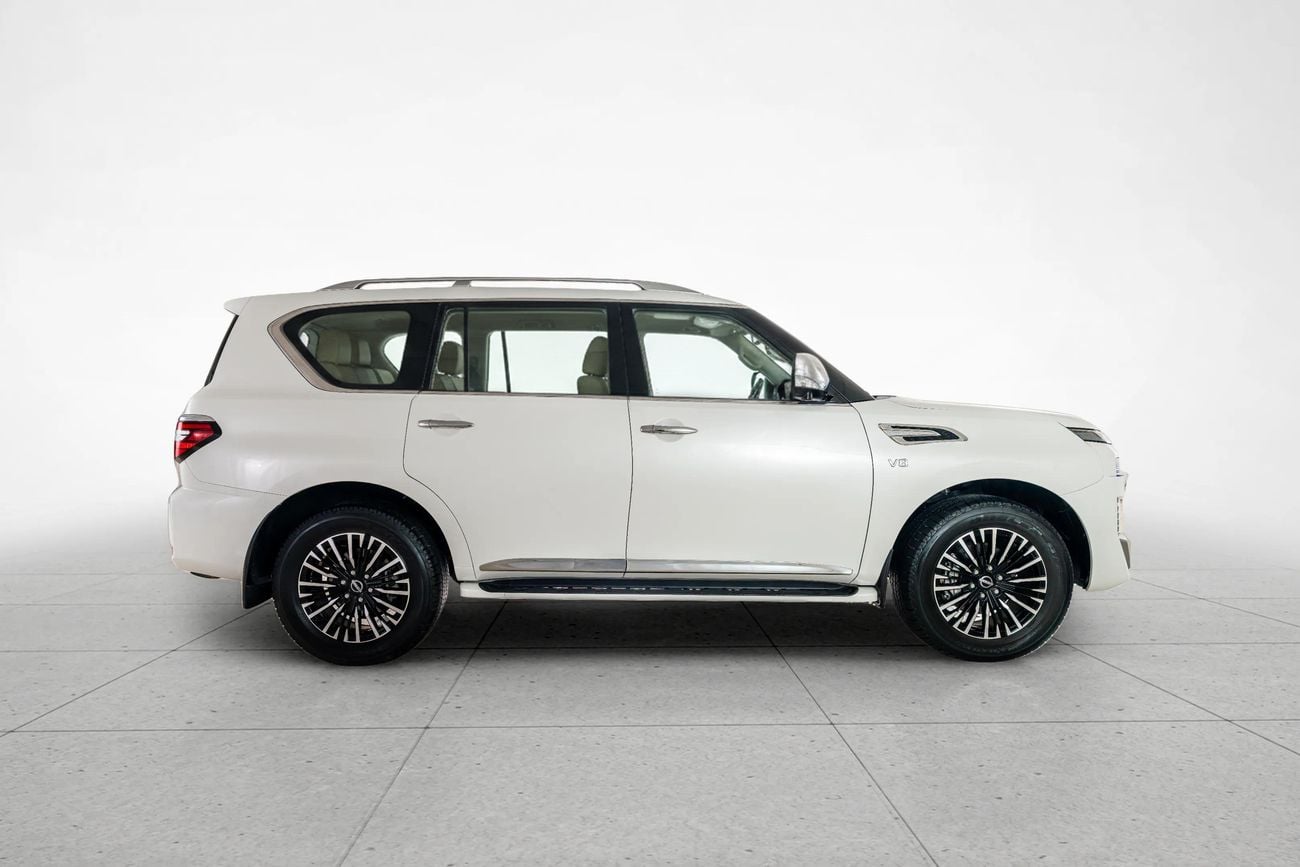 Nissan Patrol LE Platinum City 5.6L LE PLATINUM CITY 5.6