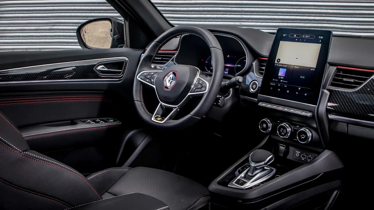Renault Arkana interior - Cockpit