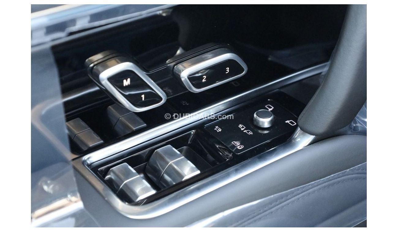 Land Rover Range Rover LAND_ROVER_RANG_ROVER_AUTOBIOGRAGHY_4.4L_2023_FULL_OPTIONS