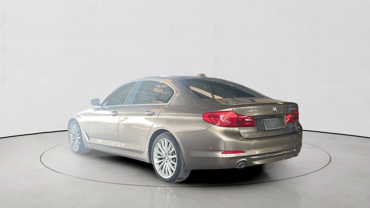 BMW 530i 2.0 530I A LUXURY LINE EXCLUSIVE | Guaranteed Warranty | 0 Down Payment