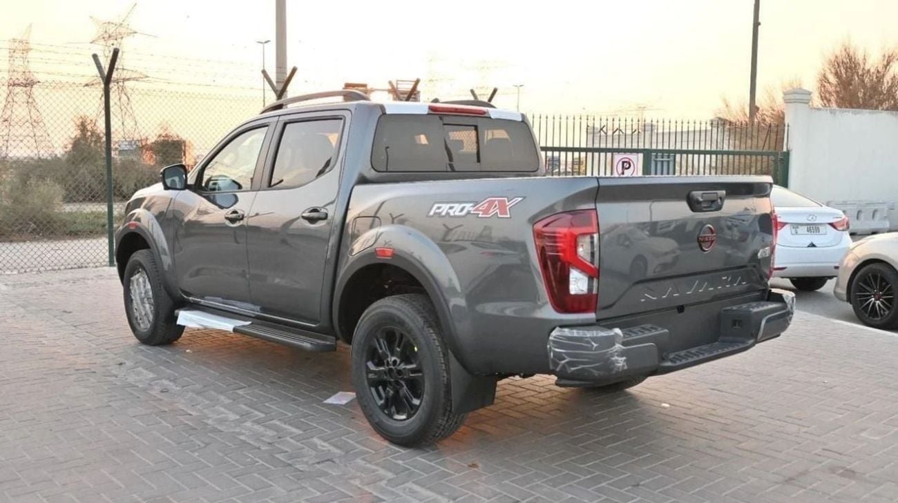 نيسان نافارا PRO4X FULL OPTION
