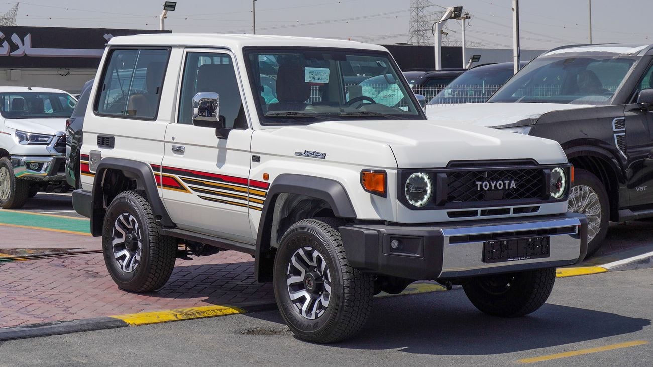 Toyota Land Cruiser 70 LX 4.0L V6 A/ T  Al Futtaim