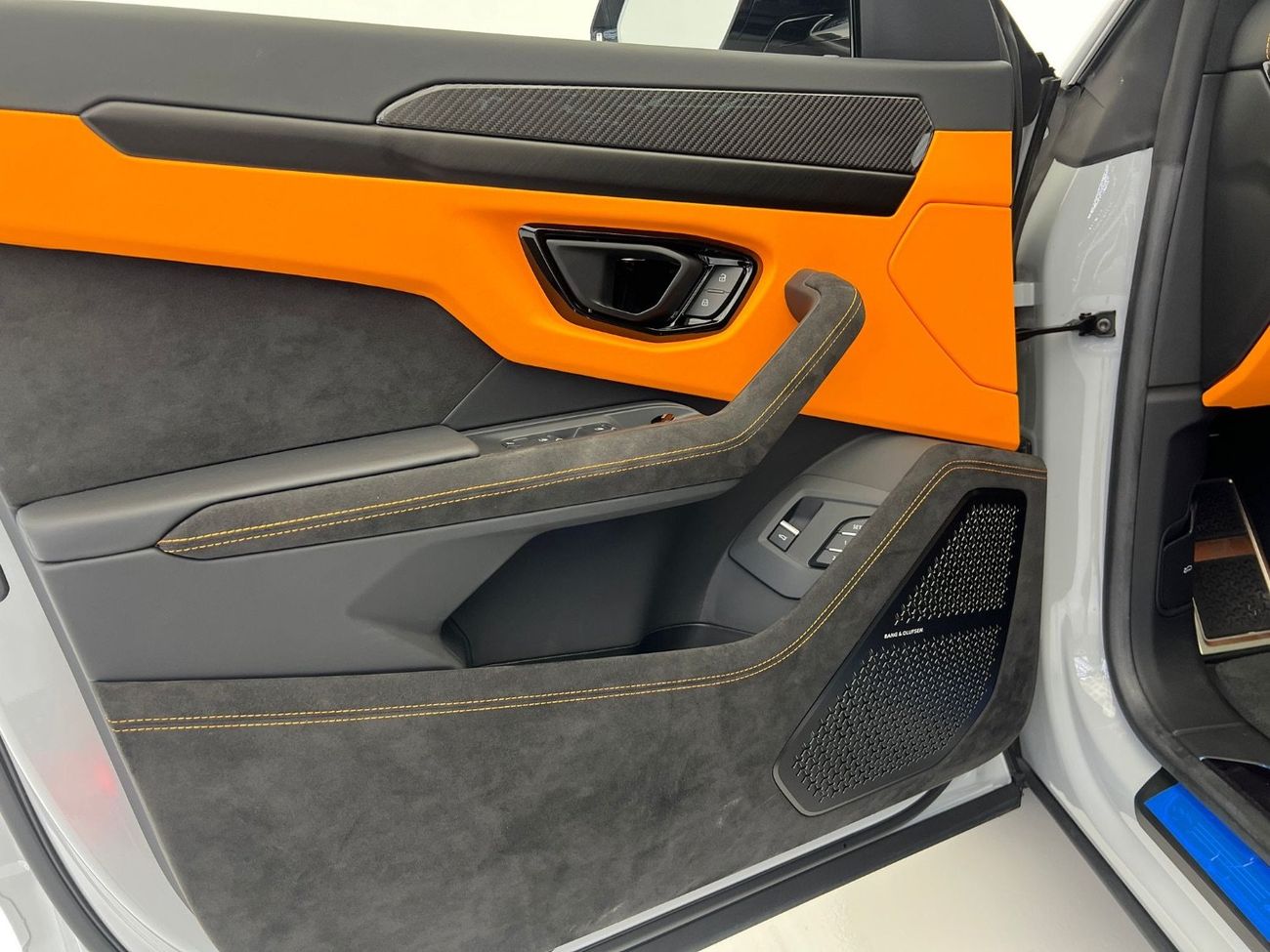 لامبورغيني اوروس S 4.0T V8