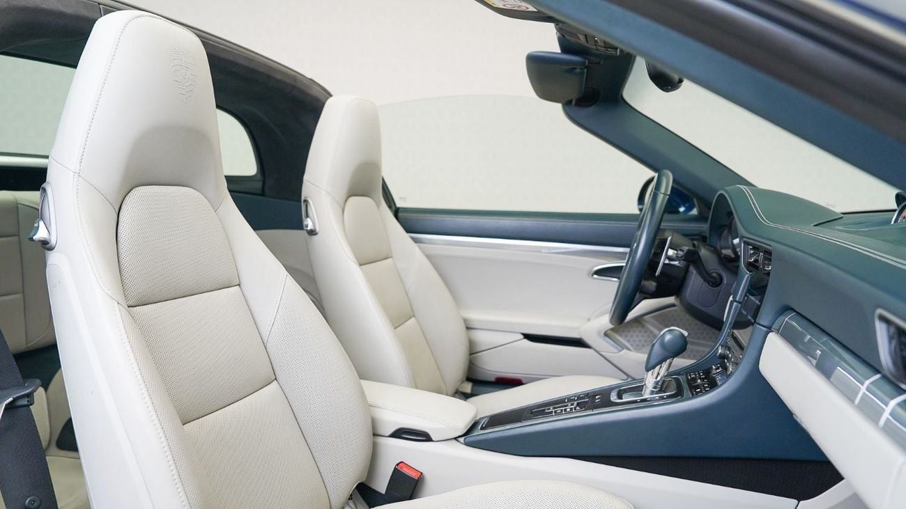 Porsche 911 Targa 4 | AED 13,177 PM | Up to 3 Years Warranty Unlimited | GCC