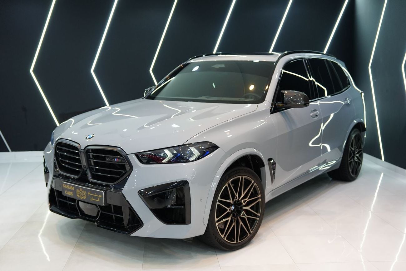 بي أم دبليو X5 M Competition, Shadowline Package, Carbon Interior, Latest Facelift, Dealer Warr + Serv!!