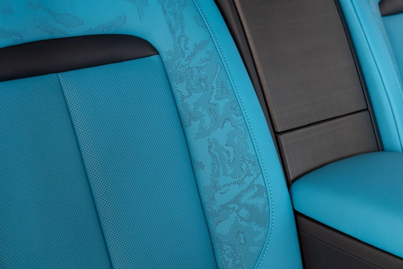 Rolls Royce Cullinan ROLLS-ROYCE CULLINAN | WARRANTY AVAILABLE PITSTOP 360AGMC | SILVER BADGE | BESPOKE TURQUOISE LEATHER