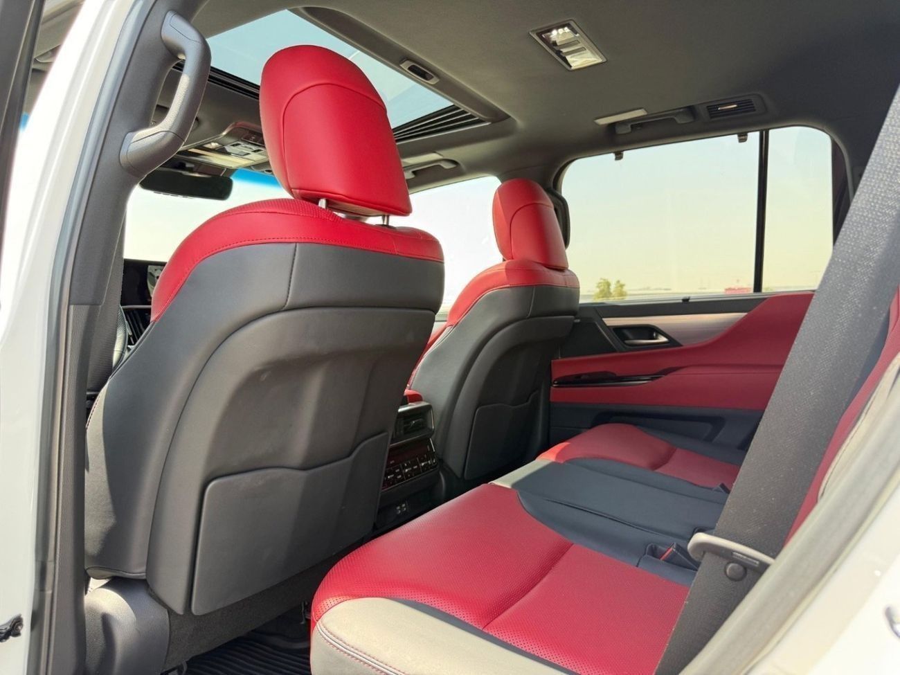 Lexus LX 600 F-Sport 3.5L