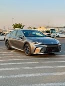 Toyota Camry Toyota Camry Limited HEV 2.5L Gray 2026 Al Futtaim Specs