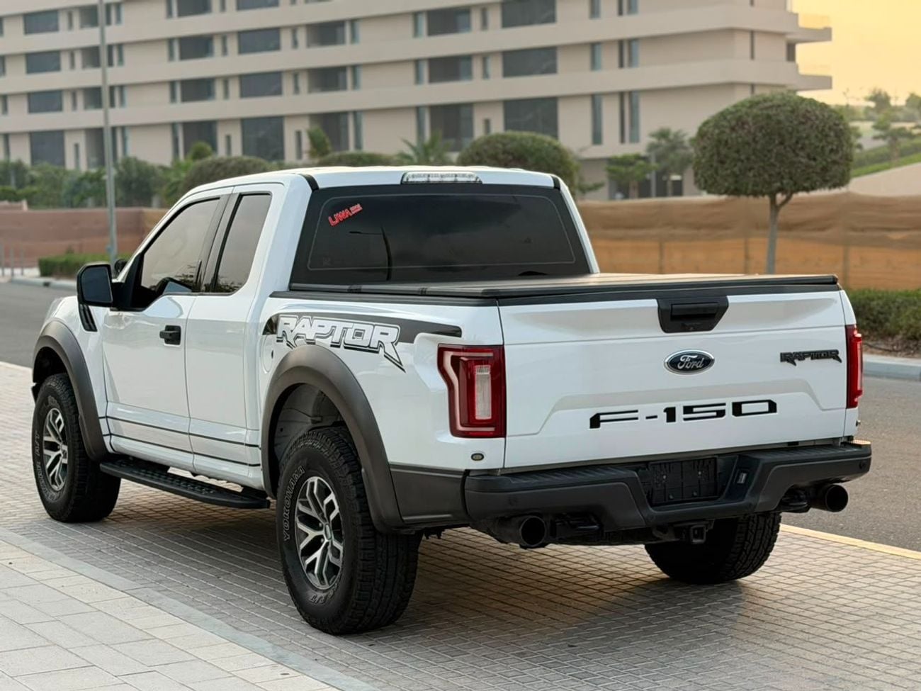 Ford F-150 RAPTOR CREW CAB MID 3.5