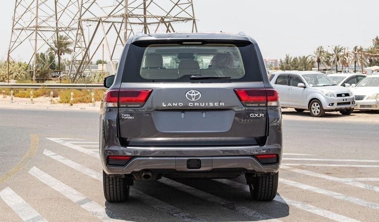 تويوتا لاند كروزر Toyota Land Cruiser GXR 3.5P AT MY2024 – Grey