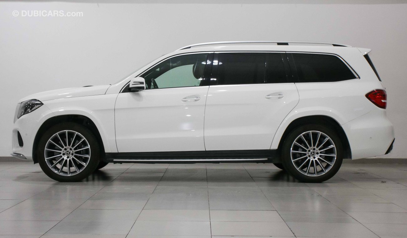 Mercedes-Benz GLS 500 4MATIC low mileage with warranty till 10/11/2023 and service package till 10/11/2022