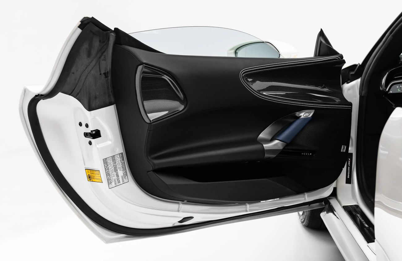 فيراري SF90 سبيدر 4.0L V8 Twin-Turbocharged Engine + eMotor | Warranty