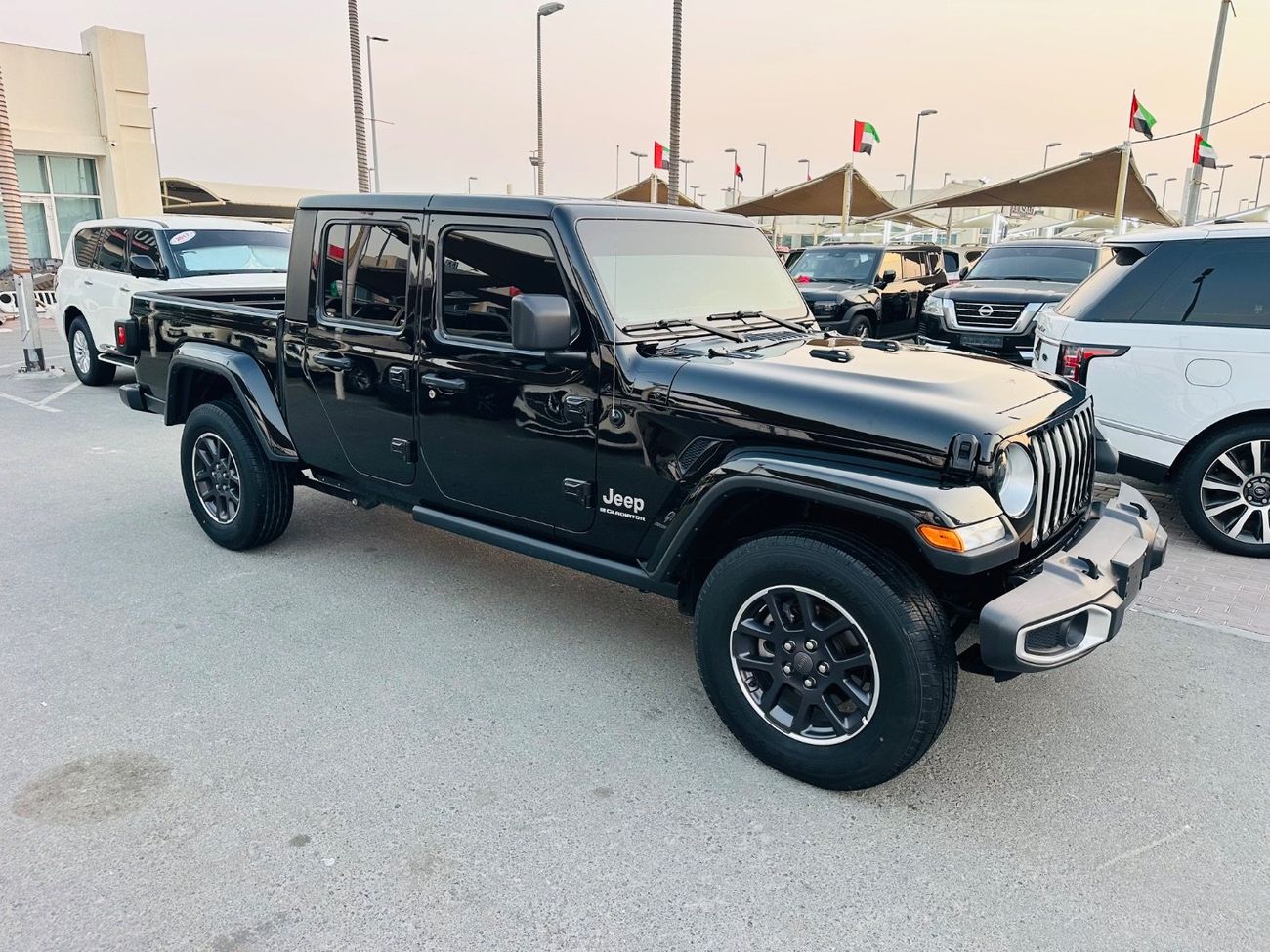 جيب جلادياتور