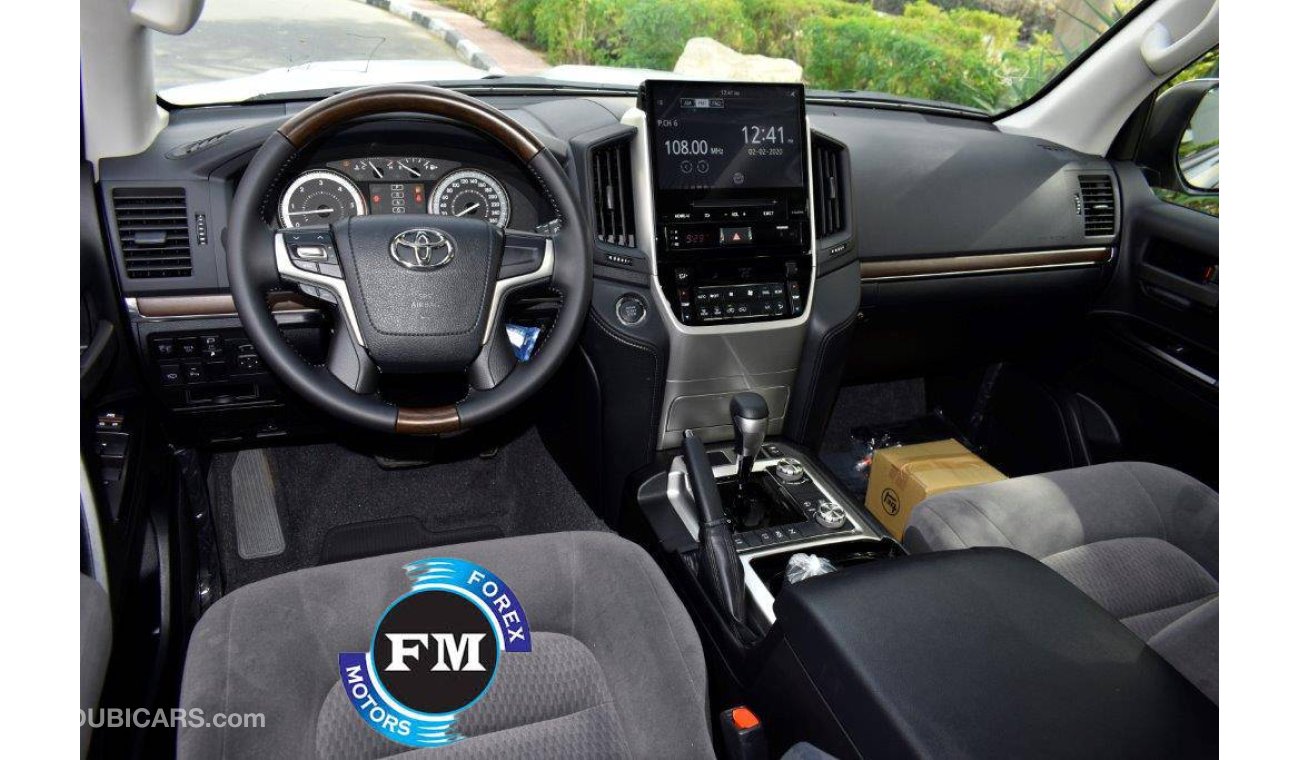 Toyota Land Cruiser 200  GX-R V8 4.5L TURBO DIESEL 8 SEAT  AUTOMATIC