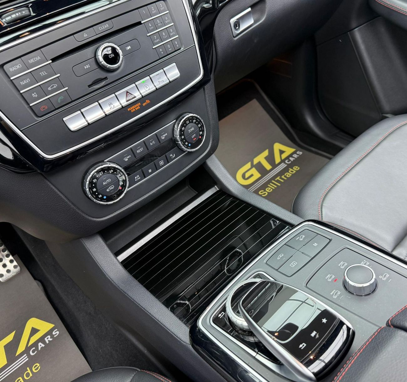 مرسيدس بنز GLE 43 AMG Coupe 3.0L 2018 Mercedes Benz GLE43 AMG 4MATIC Coupe, Warranty, Full Service History, Fully Loaded,