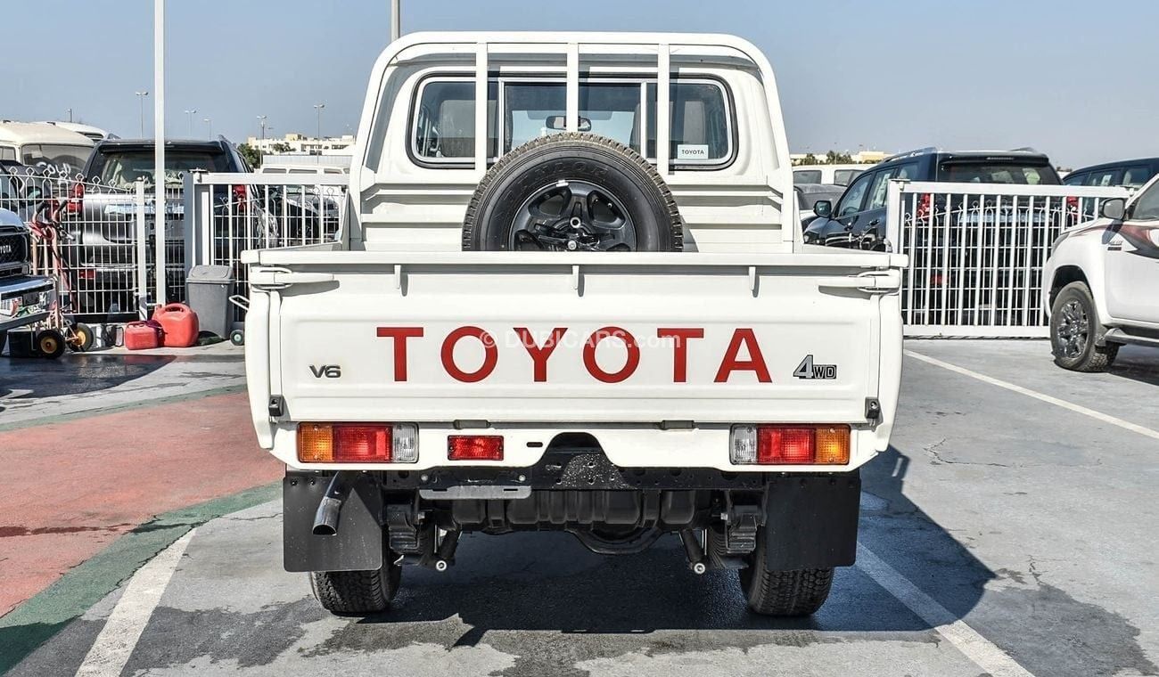 تويوتا لاند كروزر بيك آب LC79 DC 4.0l Automatic Alloy Wheels 4WD 5 Seater Petrol