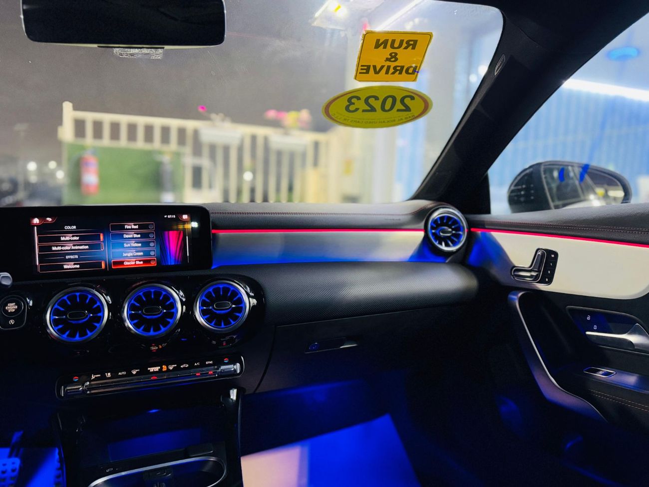 Mercedes-Benz CLA 250 Premium + 2.0L