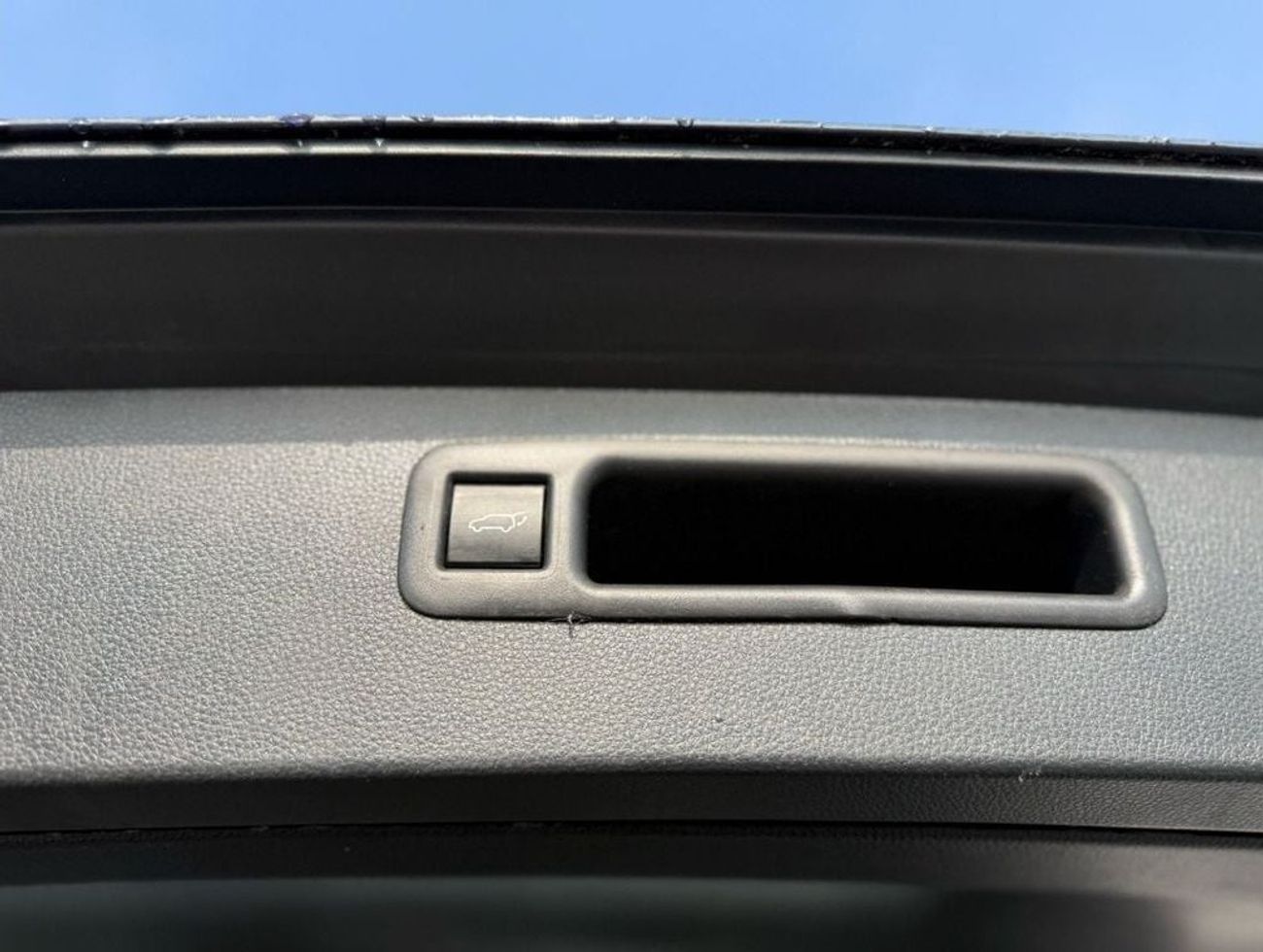 تويوتا هايلاندر Hybrid XLE leather, sunroof