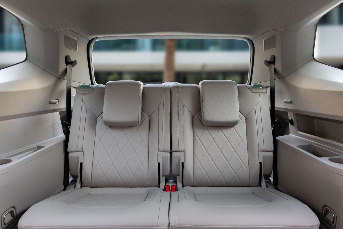 Volkswagen Teramont Teramont R-Line | 3,388 P.M | 0% Downpayment | VW Warranty!