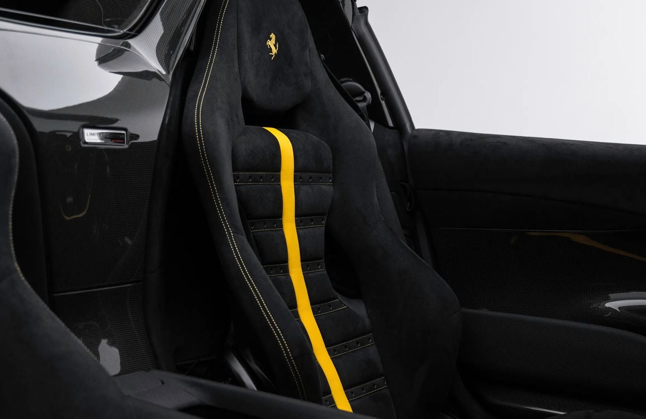 فيراري 812 كومبيتيزون 6.5L V12 Naturally Aspirated Engine