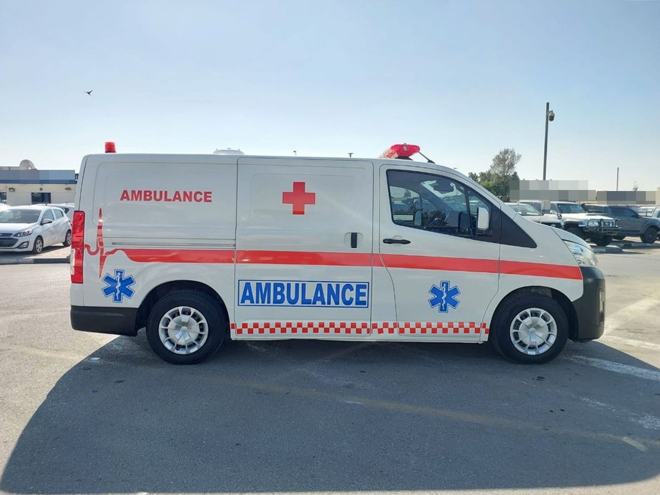 Toyota Hiace TOYOTA HIACE VAN AMBULANCE RHD 2019 MODEL 2.8 L DIESEL AUTOMATIC(PM03504)