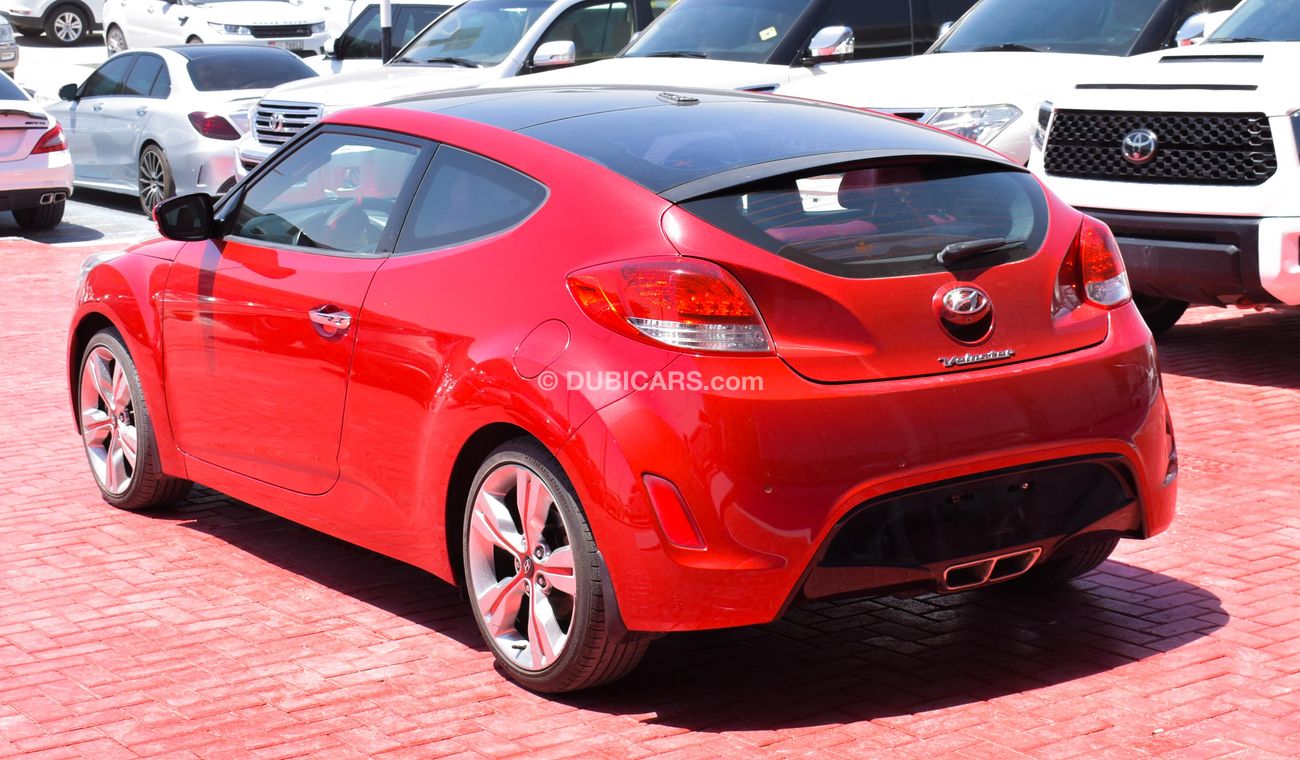 Used Hyundai Veloster 2015 for sale in Abu Dhabi 514230