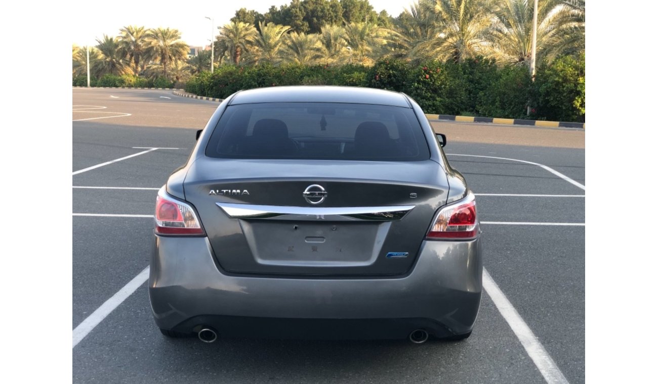 Nissan Altima NISSAN ALTIMA S MODEL 2015  car prefect condition inside and outside