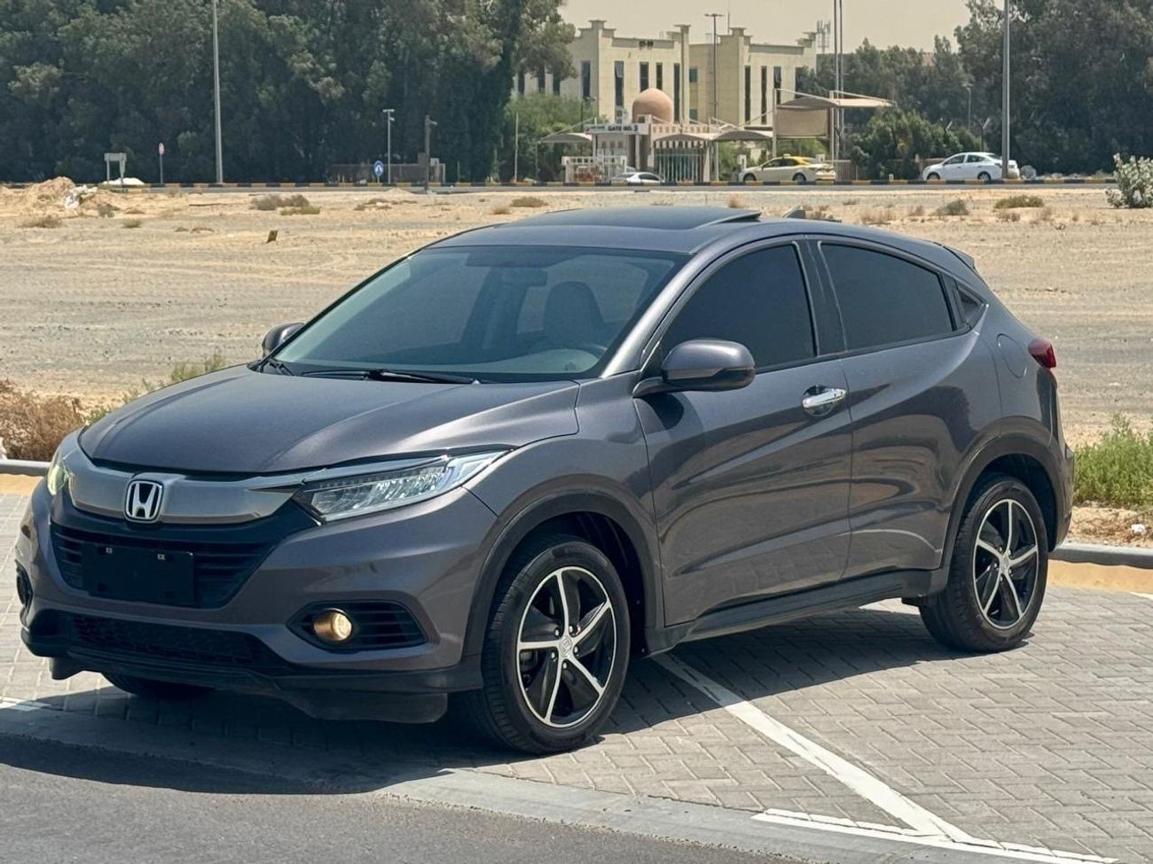 هوندا HRV HONDA,HR-V 2021 FULL OPTIONS GCC,panoramic